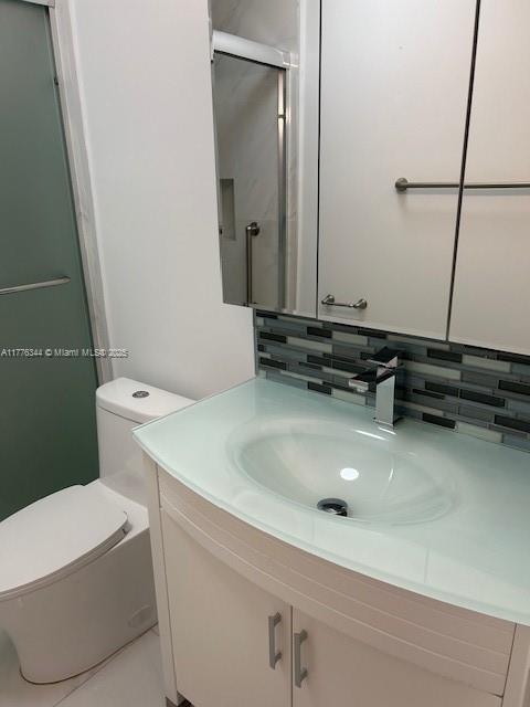 1745 SW 21st St Unit: Front