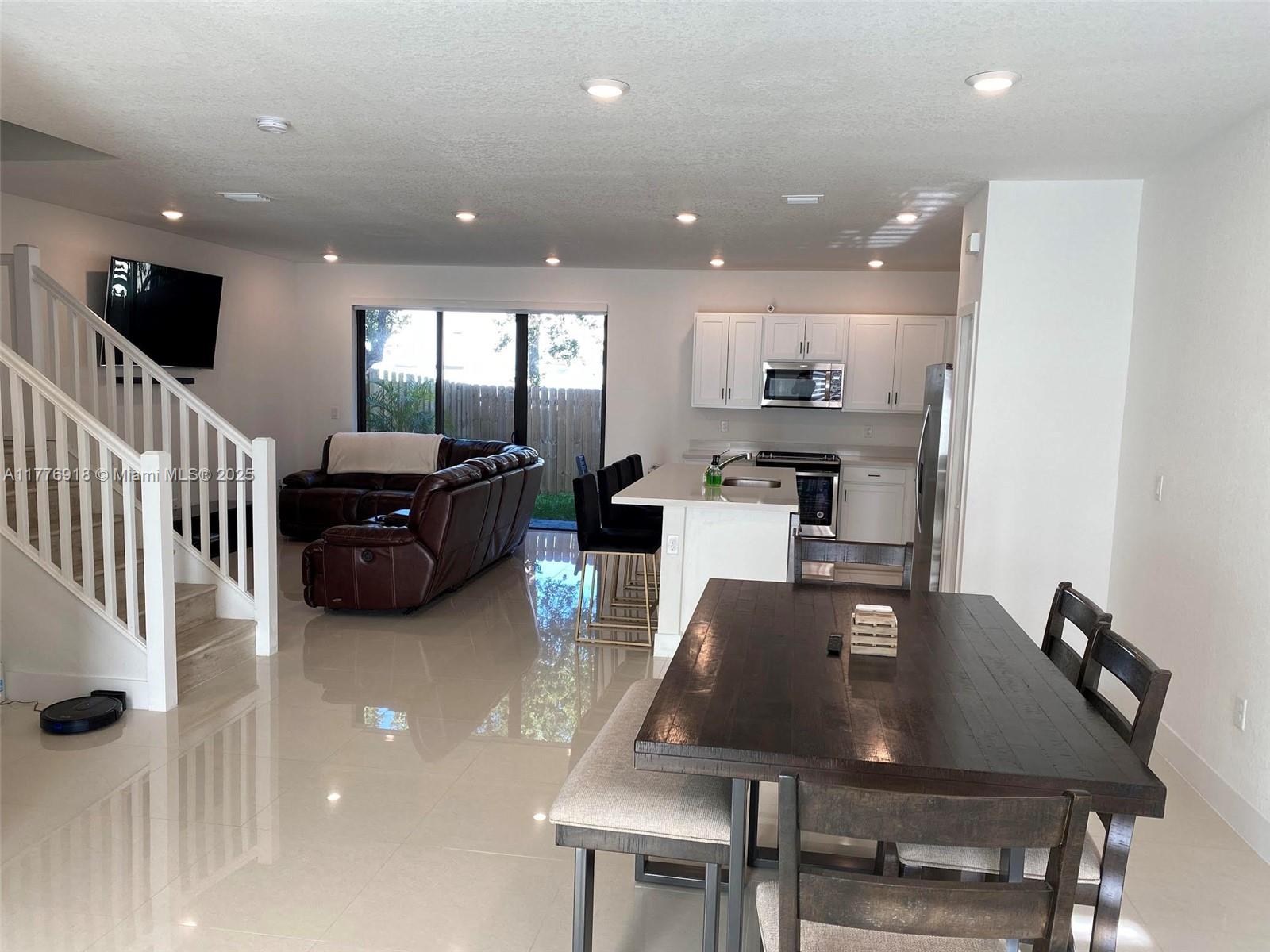 2422 SW 145th Pl