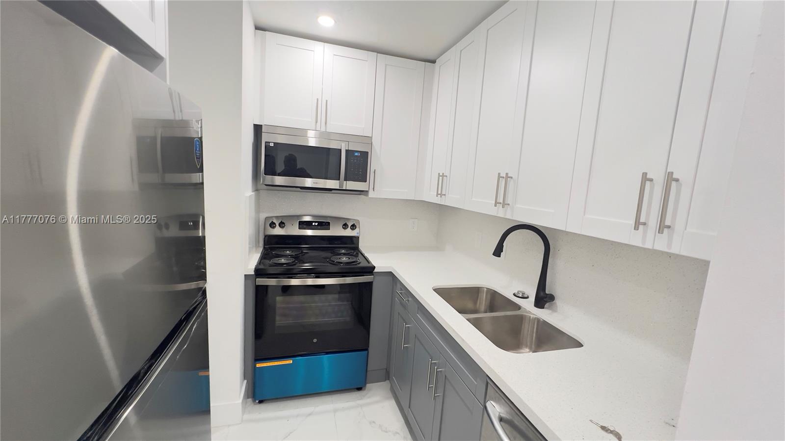 9101 SW 137th Ter # 4 Unit: 15-4