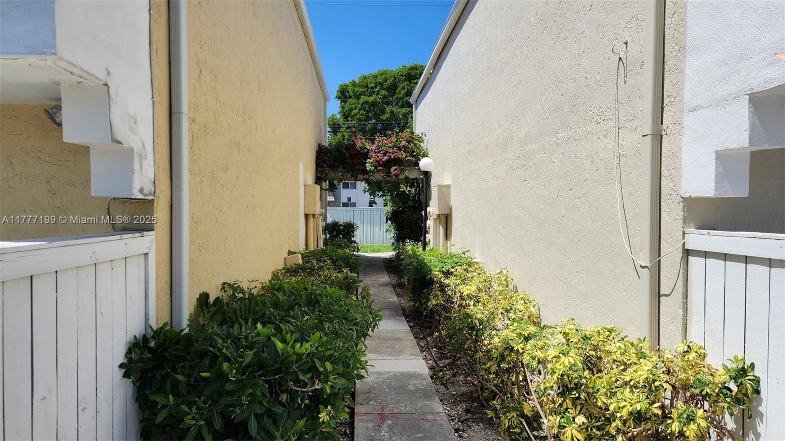 4540 SW 68th Ct Cir # 8