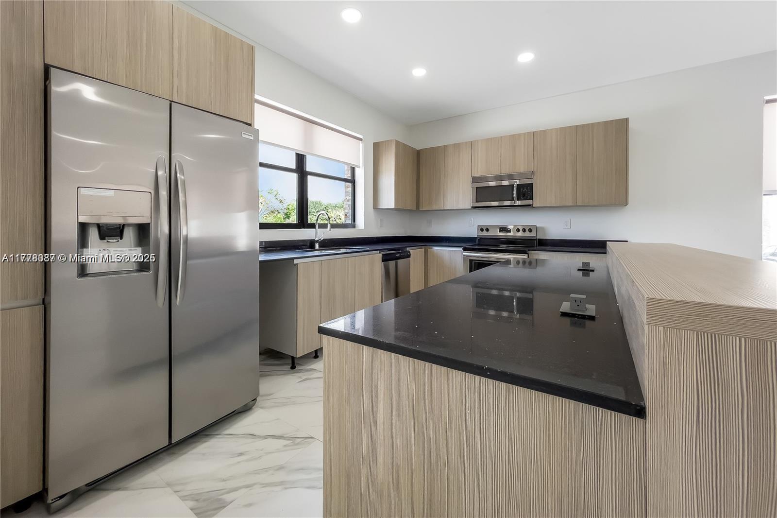 6159 SW 36th Ct # 27