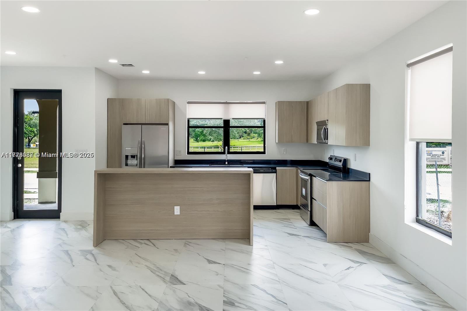 6159 SW 36th Ct # 27