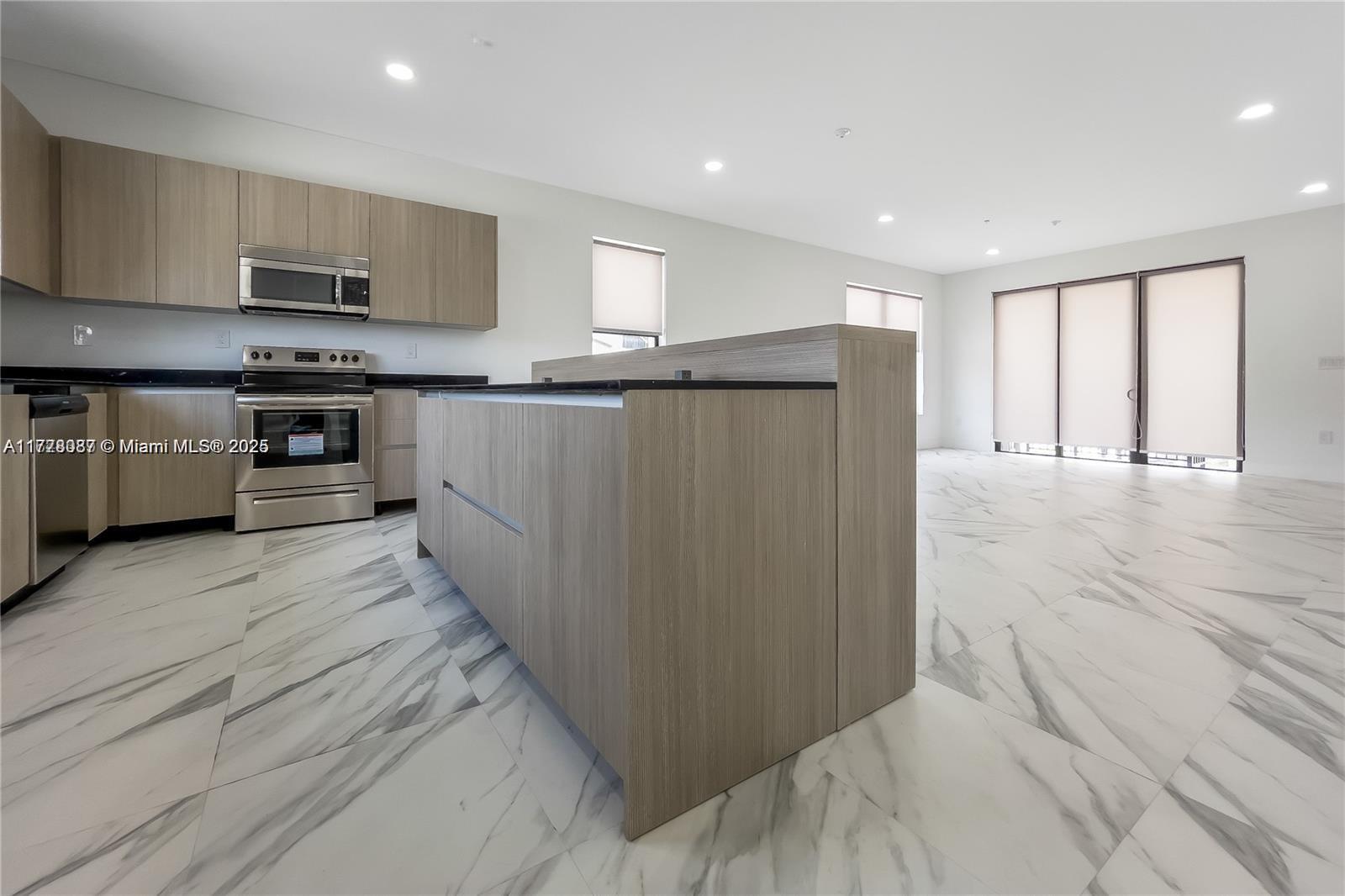 6159 SW 36th Ct # 27