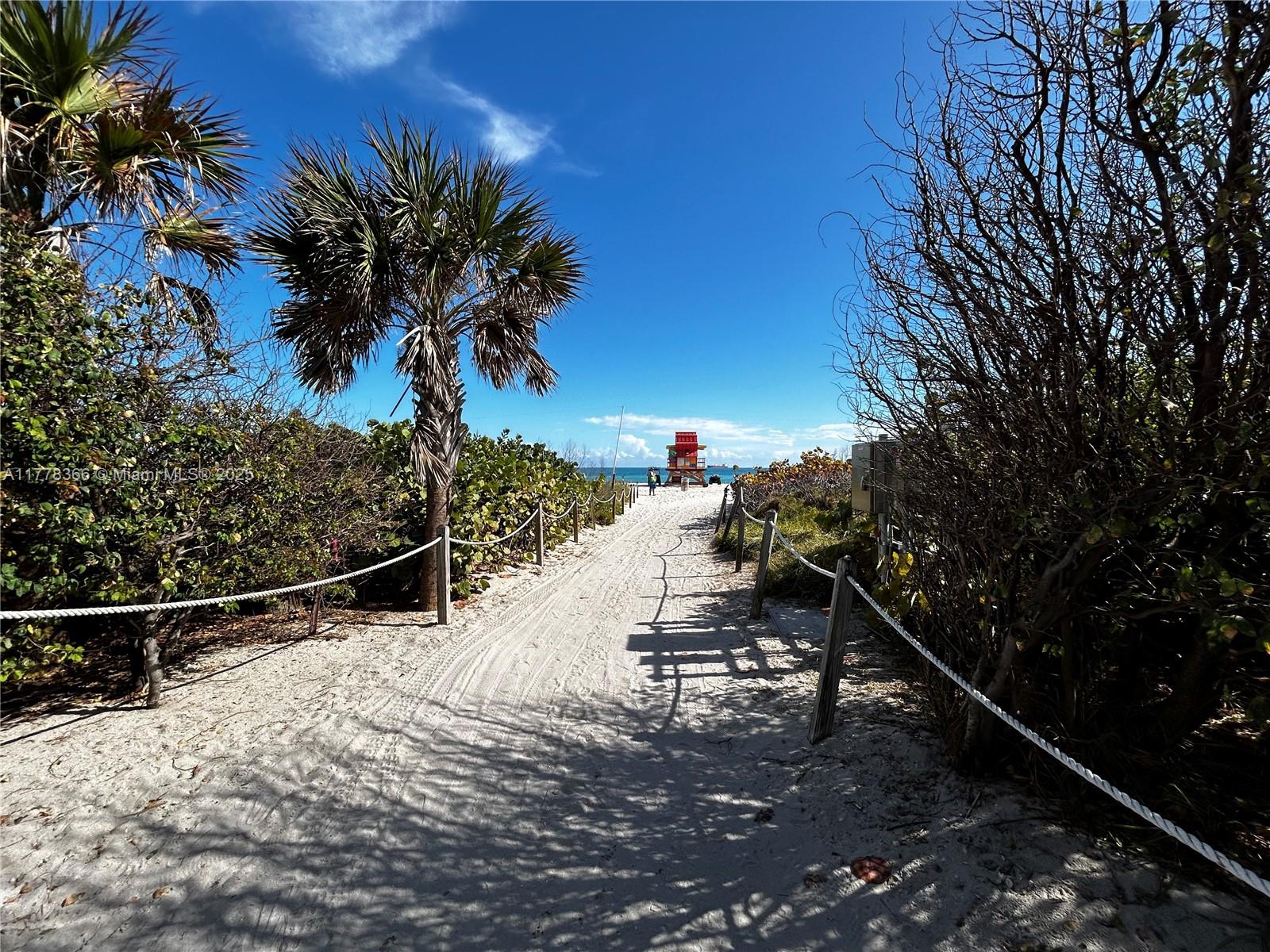 2401 Collins Ave # 1403, Miami Beach Unit: 1403