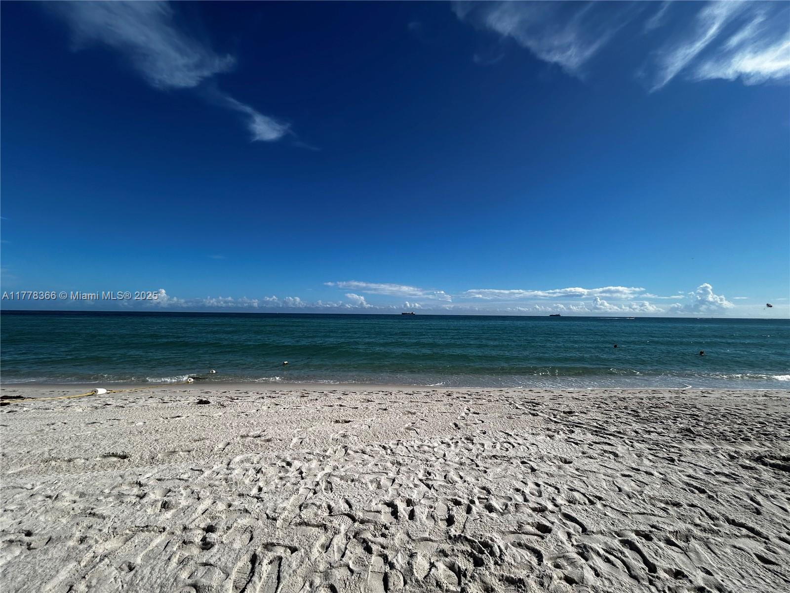 2401 Collins Ave # 1403, Miami Beach Unit: 1403