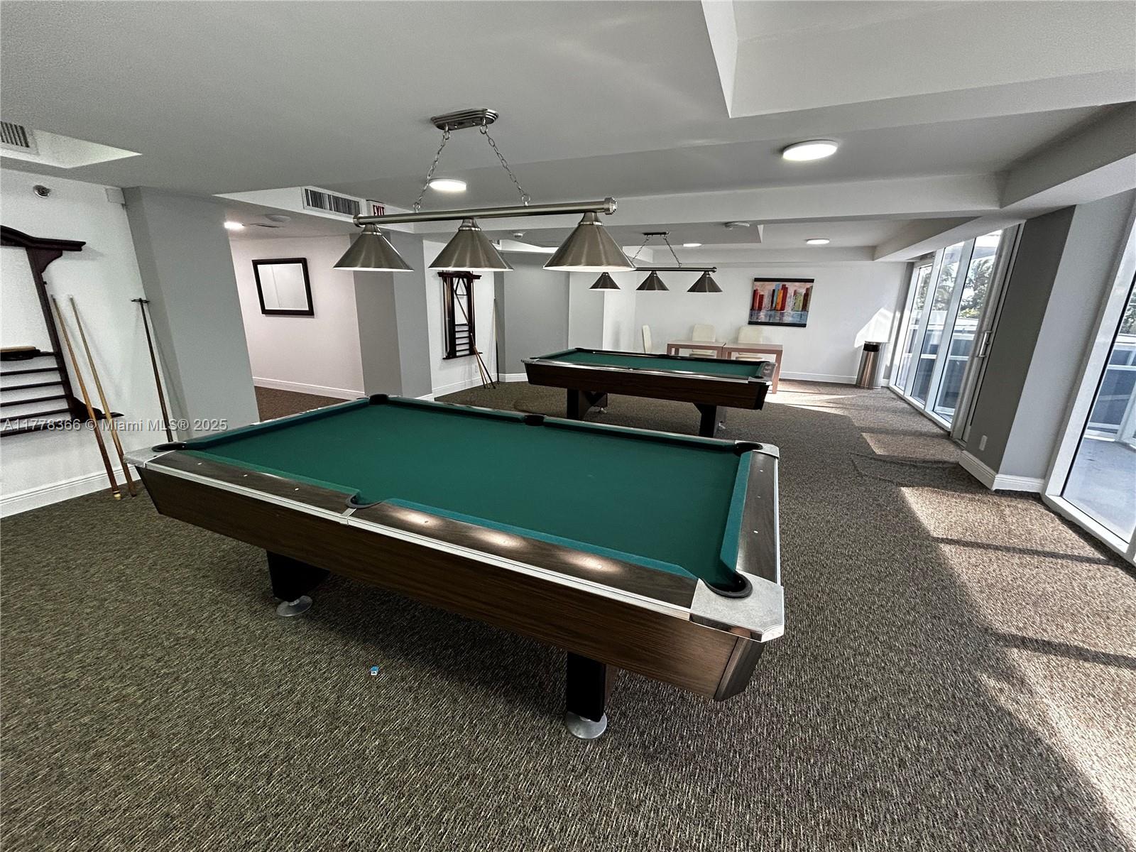 2401 Collins Ave # 1403, Miami Beach Unit: 1403