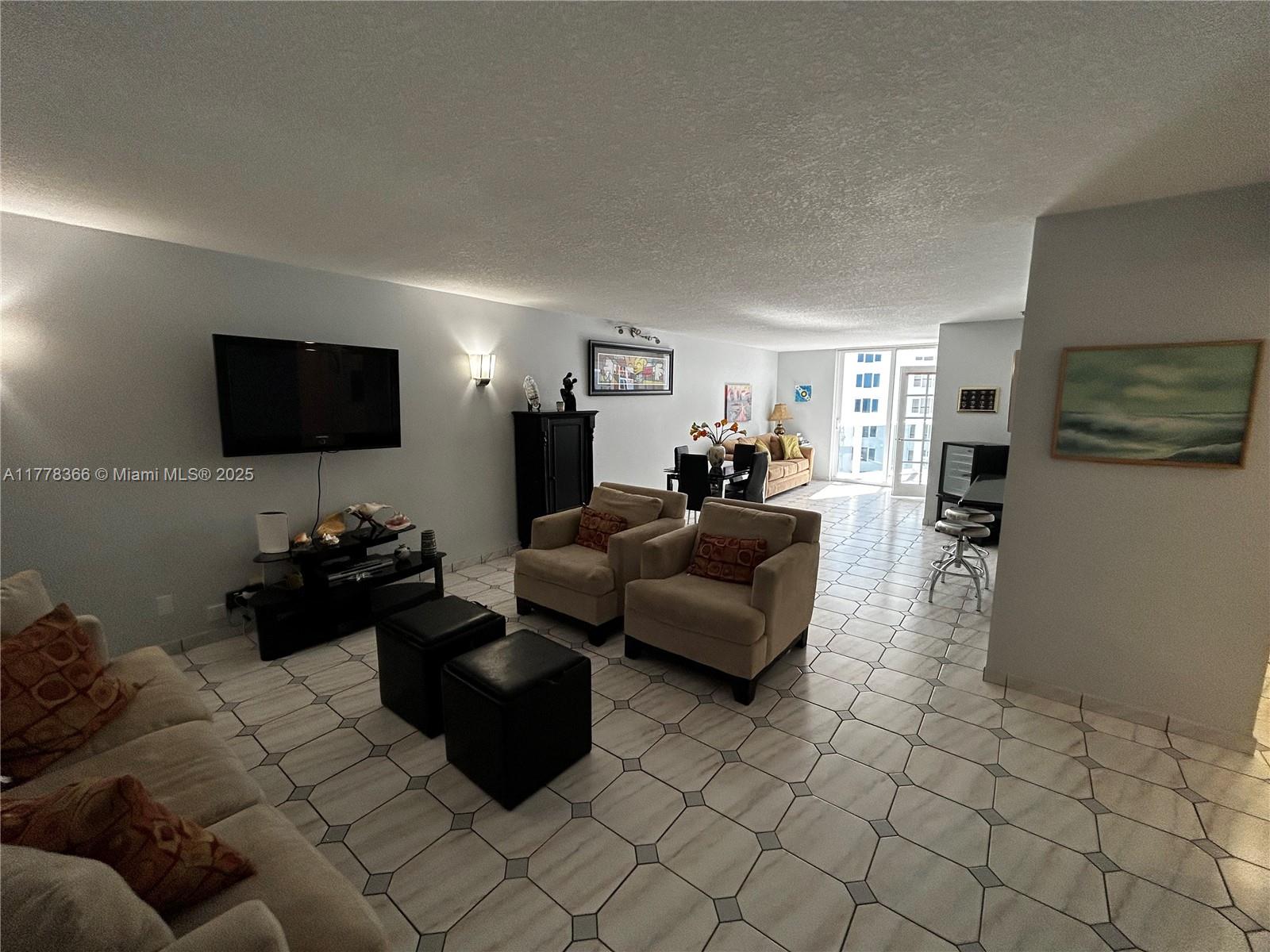 2401 Collins Ave # 1403, Miami Beach Unit: 1403