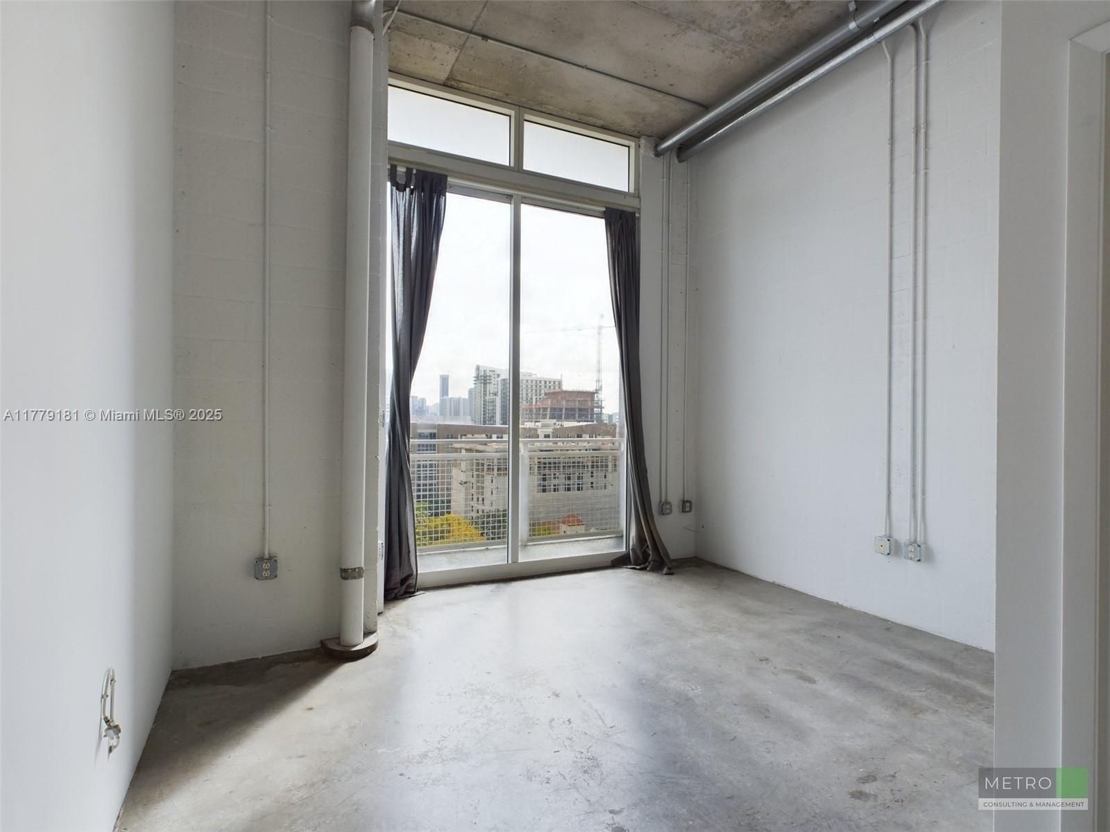 444 NE 30th St # 1104