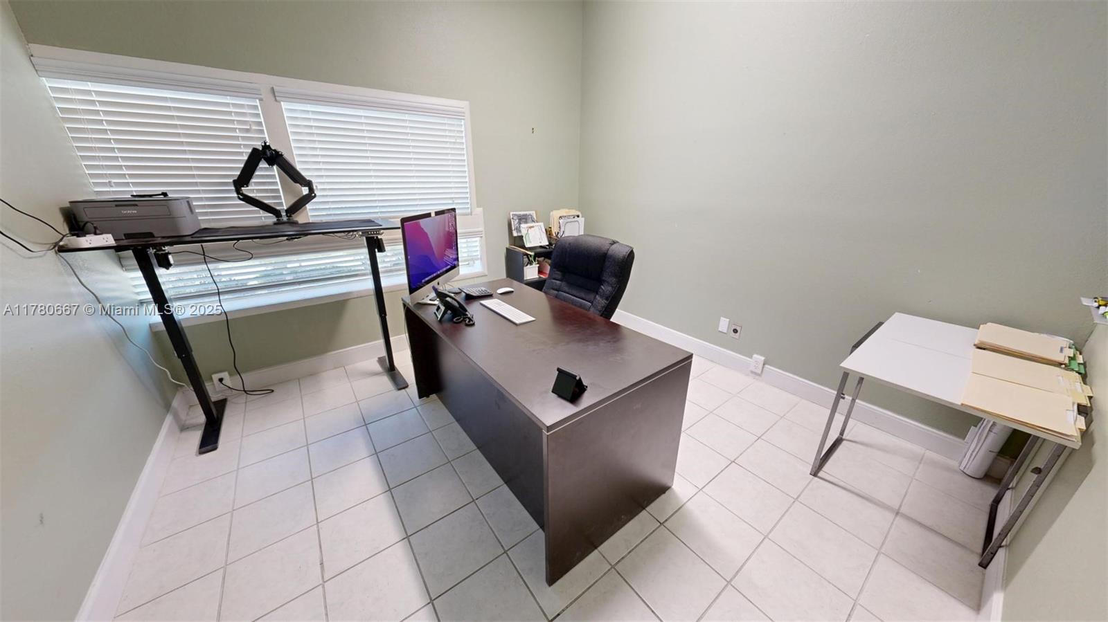 103301 Overseas Highway