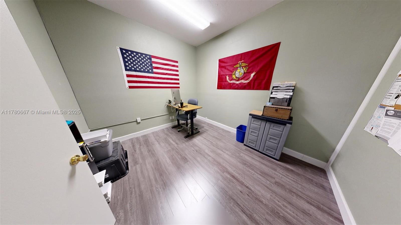 103301 Overseas Highway