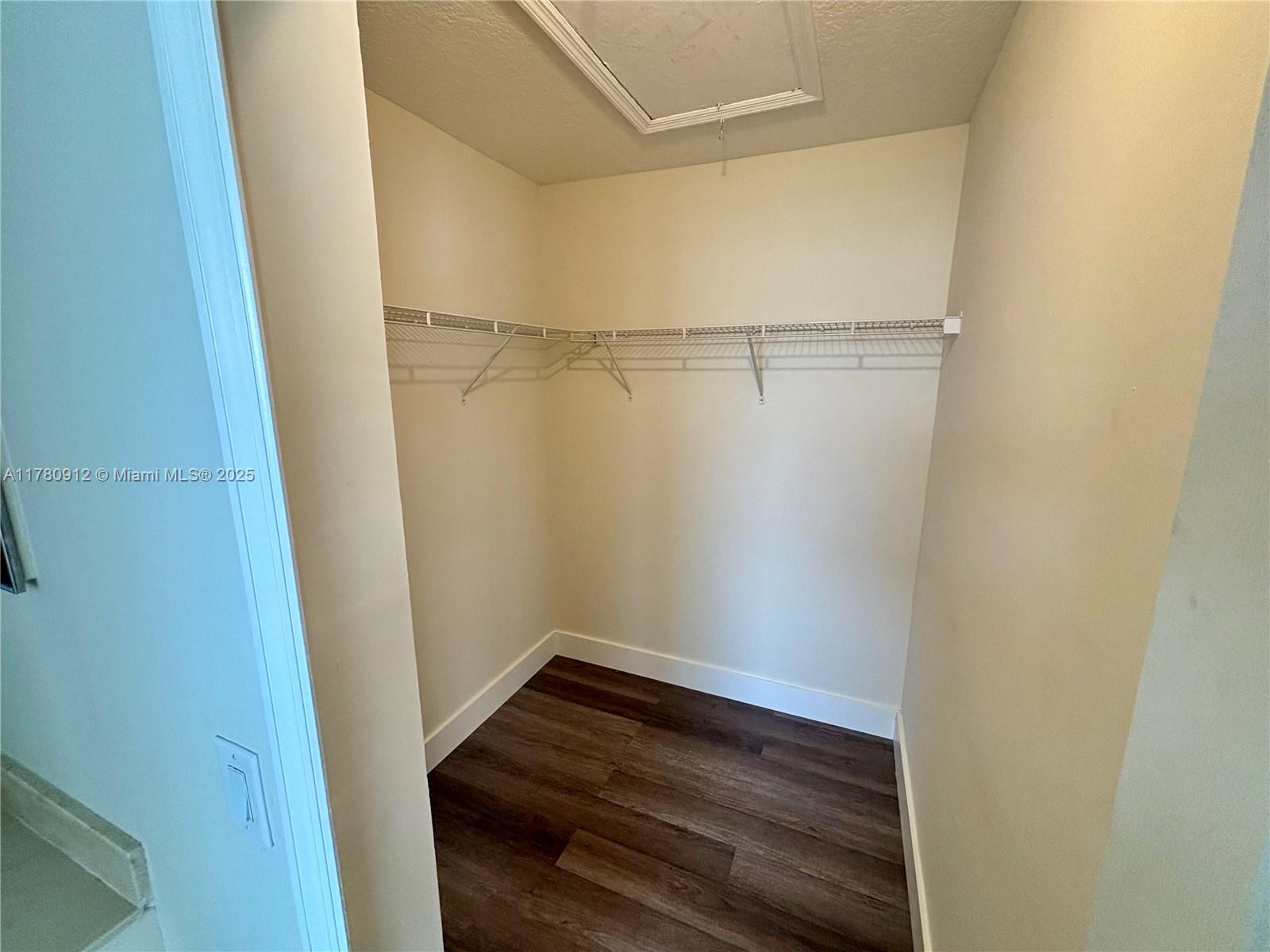 2922 SE 15th Ter