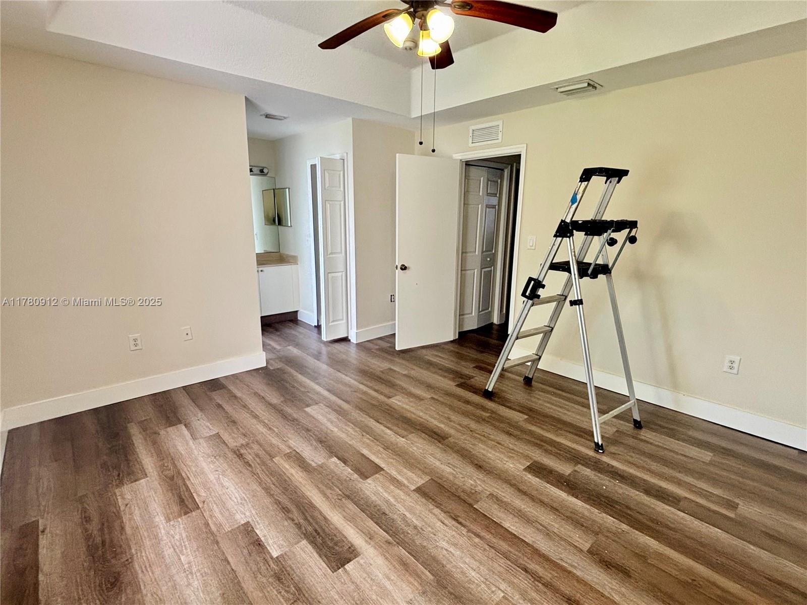 2922 SE 15th Ter