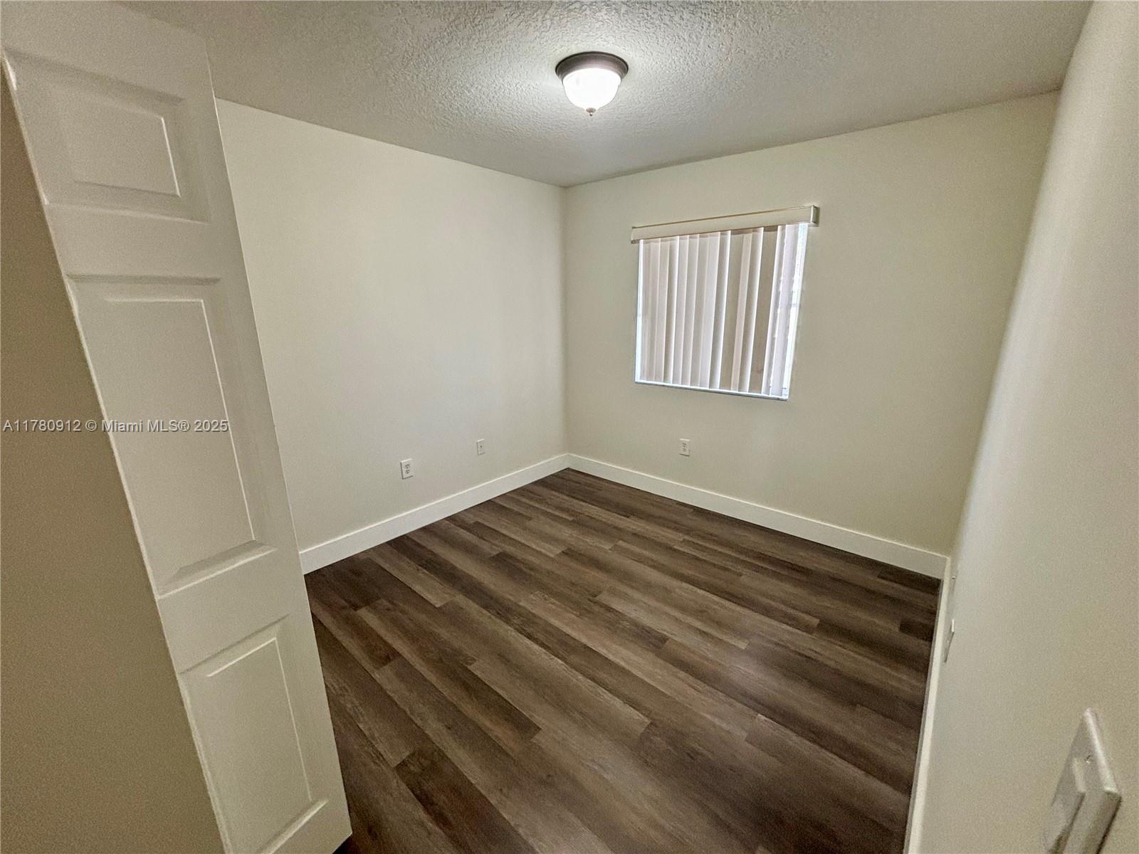 2922 SE 15th Ter