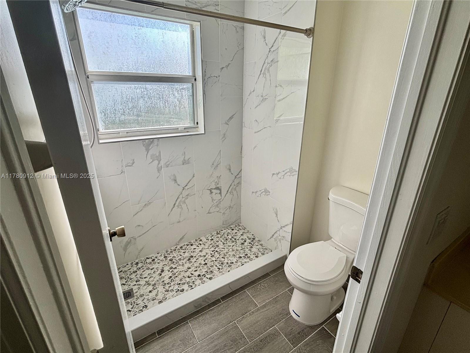 2922 SE 15th Ter