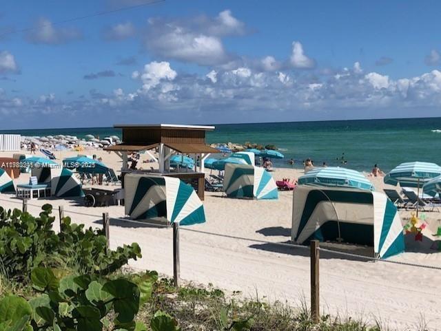 2899 Collins Ave # 708