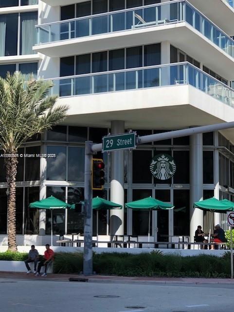 2899 Collins Ave # 708