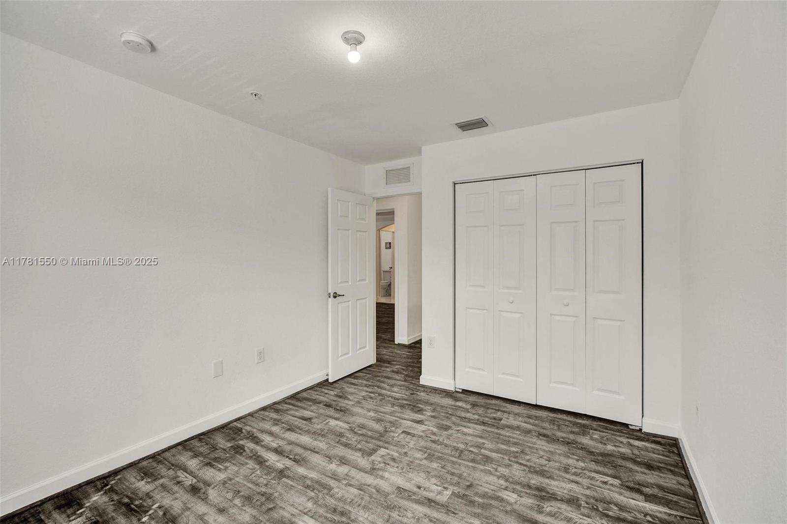 22511 SW 88th Pl # 24 Unit: 6 -24