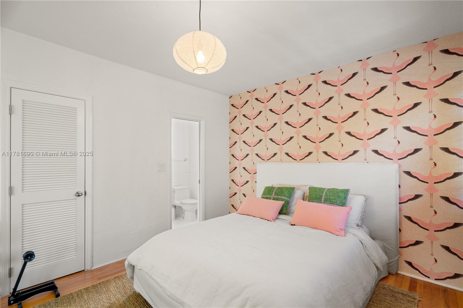 4531 Sheridan Ave Unit: .