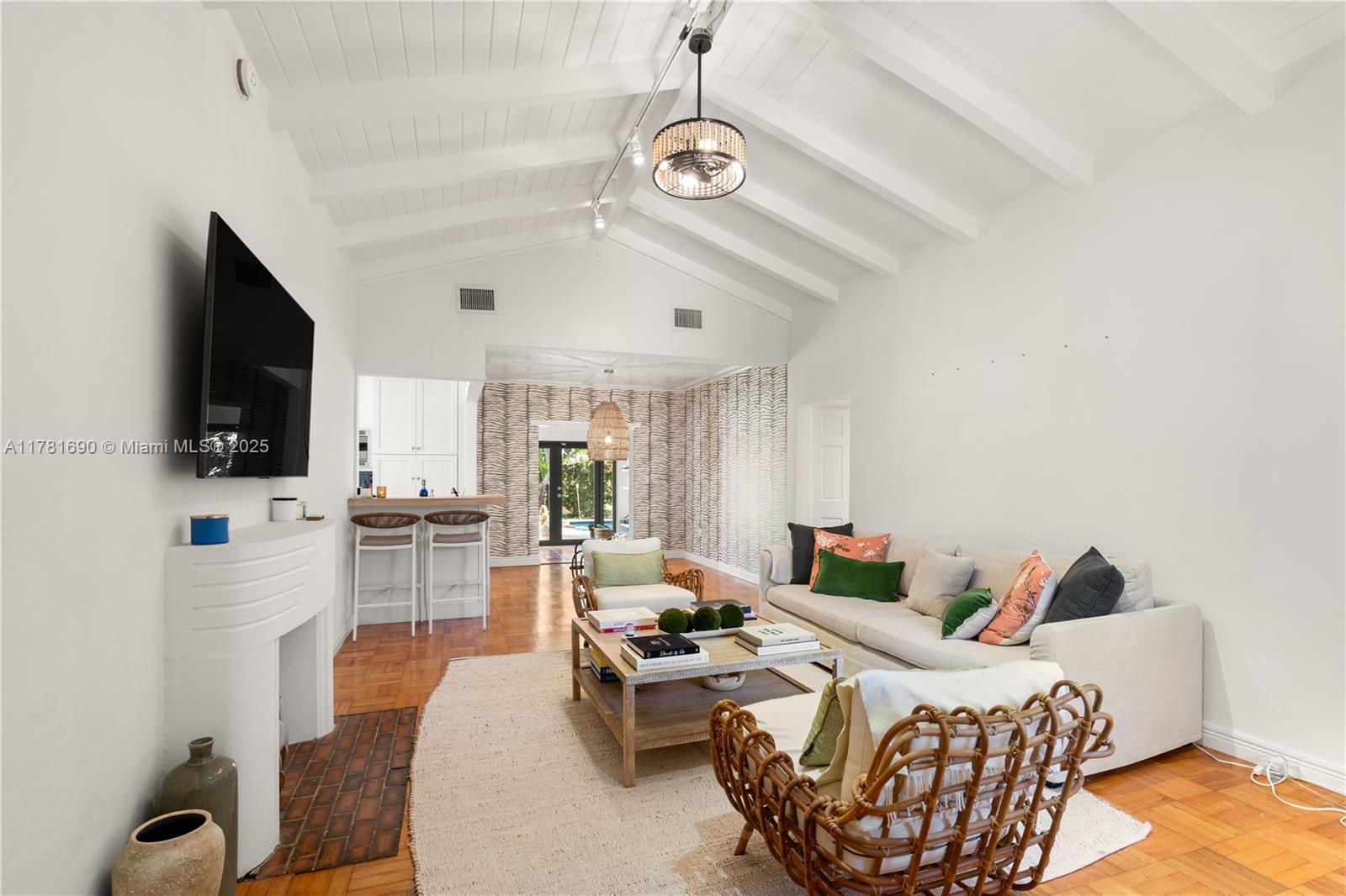 4531 Sheridan Ave Unit: .