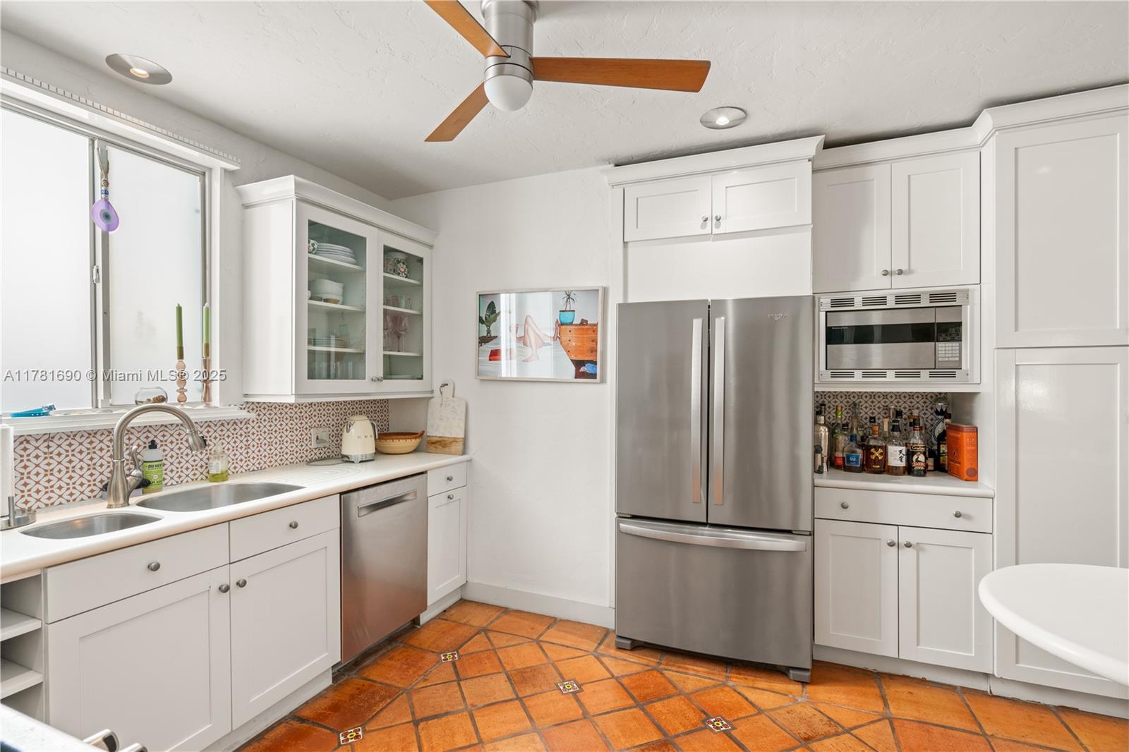 4531 Sheridan Ave Unit: .