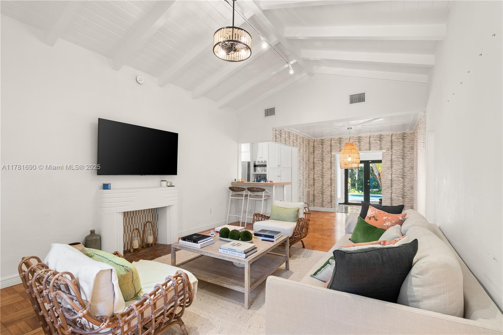 4531 Sheridan Ave Unit: .