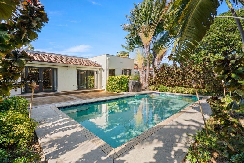 4531 Sheridan Ave Unit: .