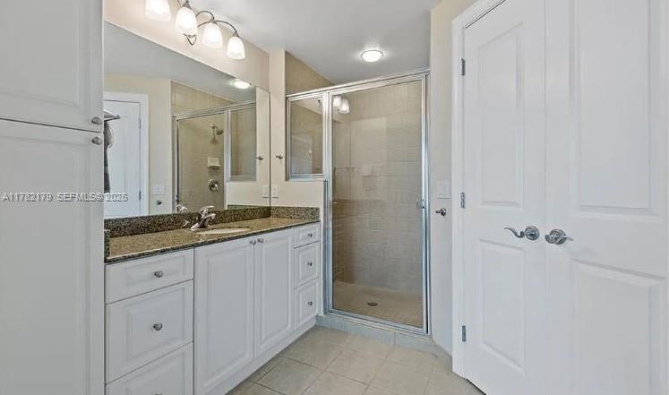 2825 Palm Beach Blvd # 418