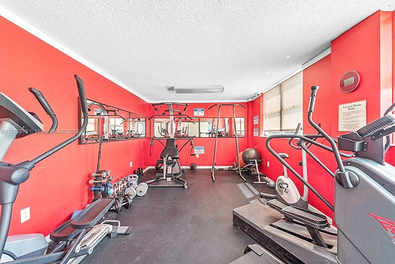 6900 Bay Dr # B Unit: PH-B
