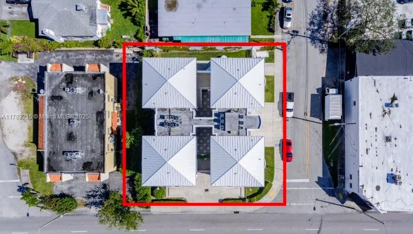 411 SW 37th Ave # 3B