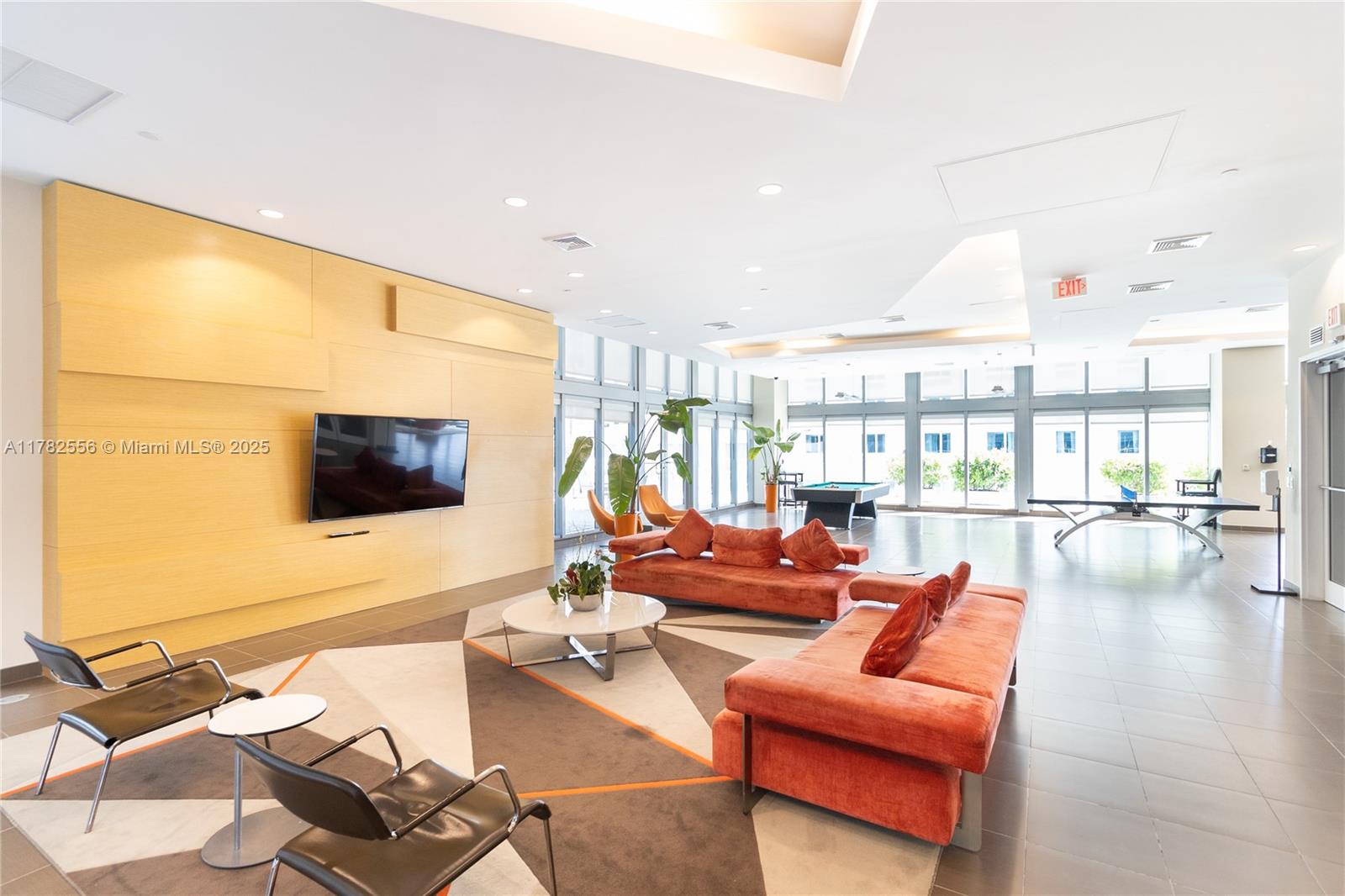 1111 SW 1st Ave Unit: 2719-N