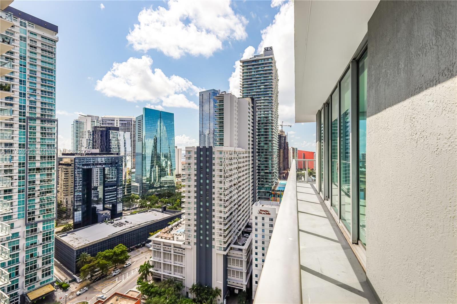 1111 SW 1st Ave Unit: 2719-N