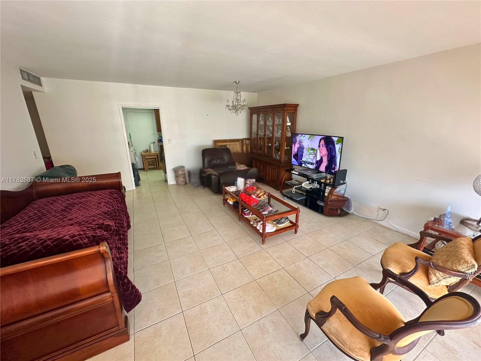 1408 Brickell Bay Dr # 1104, Miami Unit: 1104