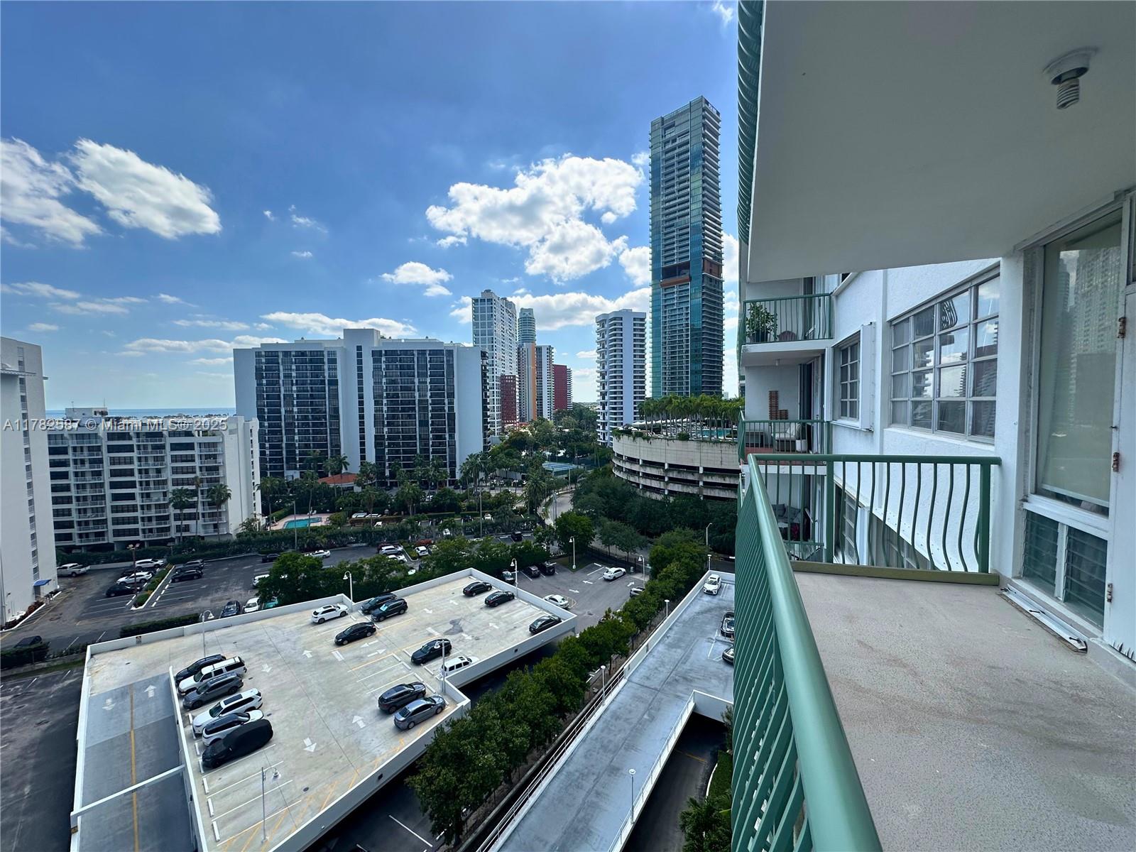 1408 Brickell Bay Dr # 1104, Miami Unit: 1104