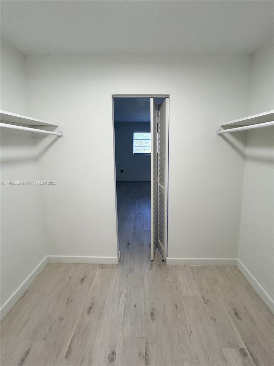 12215 W Dixie Hwy # 201