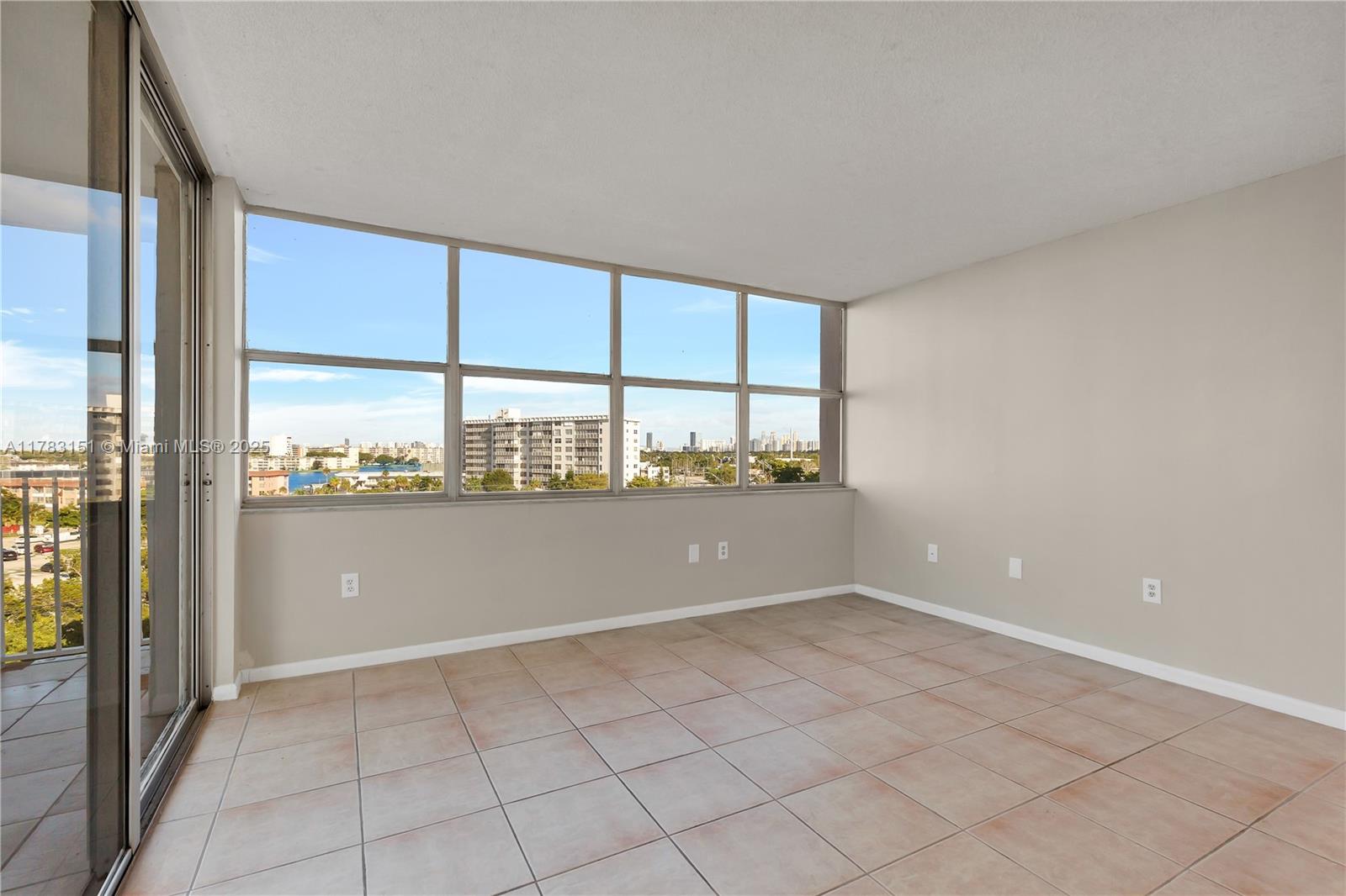 1300 NE Miami Gardens Dr Unit: 714E