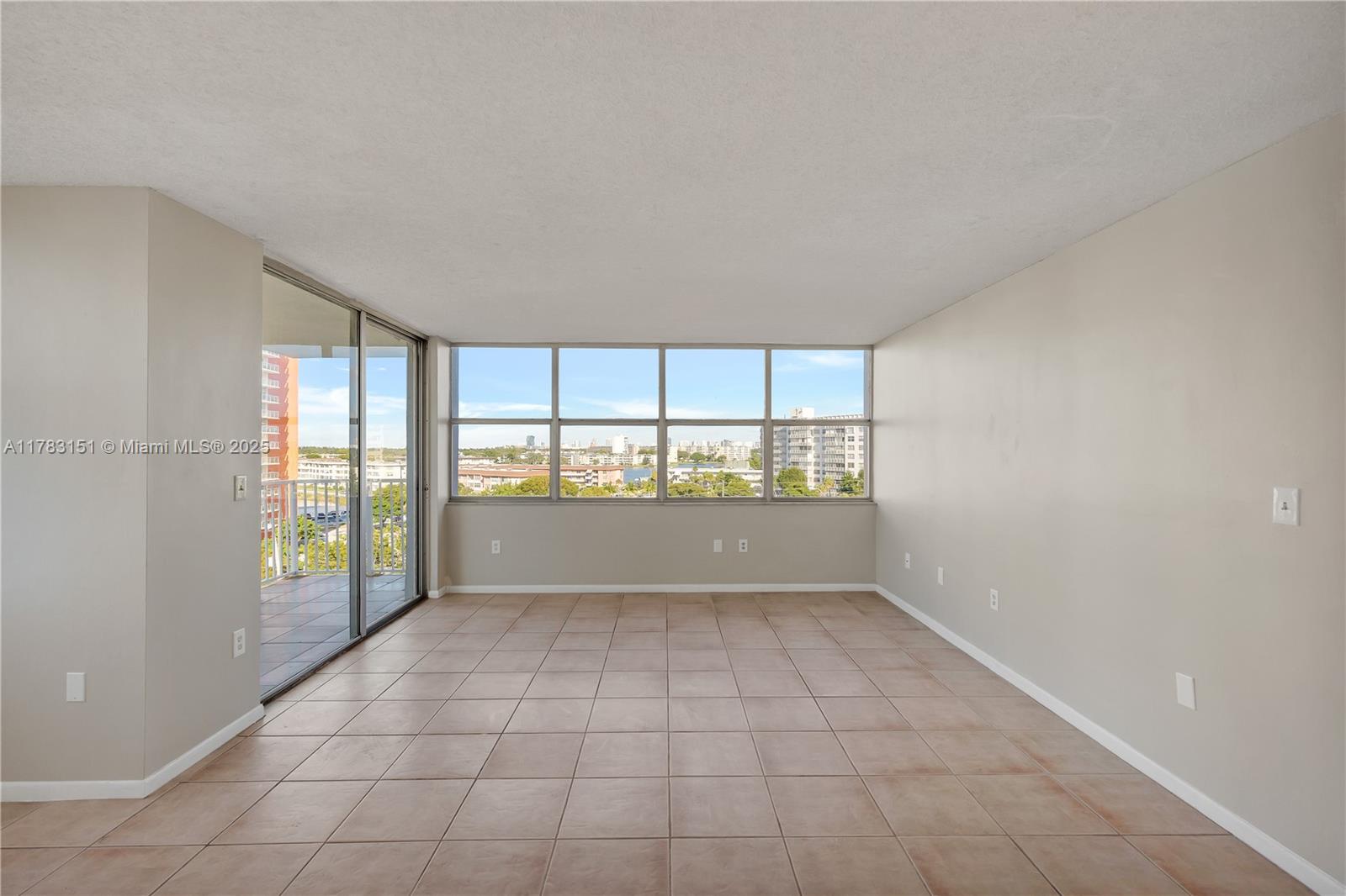1300 NE Miami Gardens Dr Unit: 714E