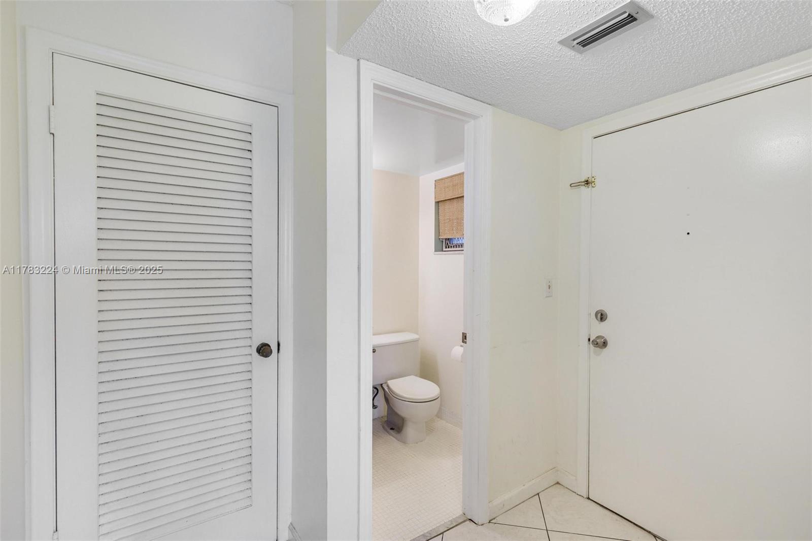 1701 Washington St # 304