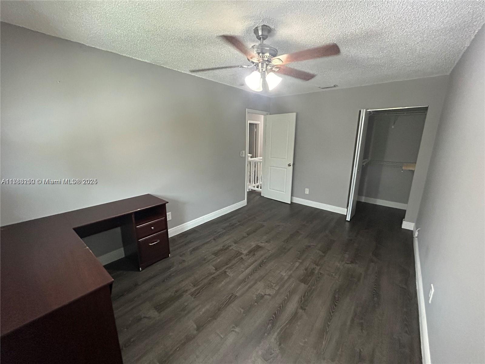 29 Madrid Ln # 9 Unit: 8-9