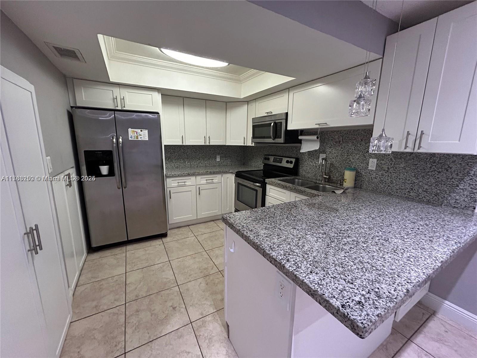 29 Madrid Ln # 9 Unit: 8-9