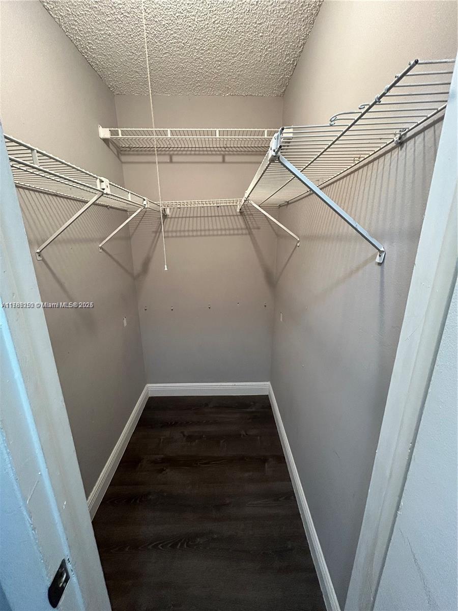 29 Madrid Ln # 9 Unit: 8-9
