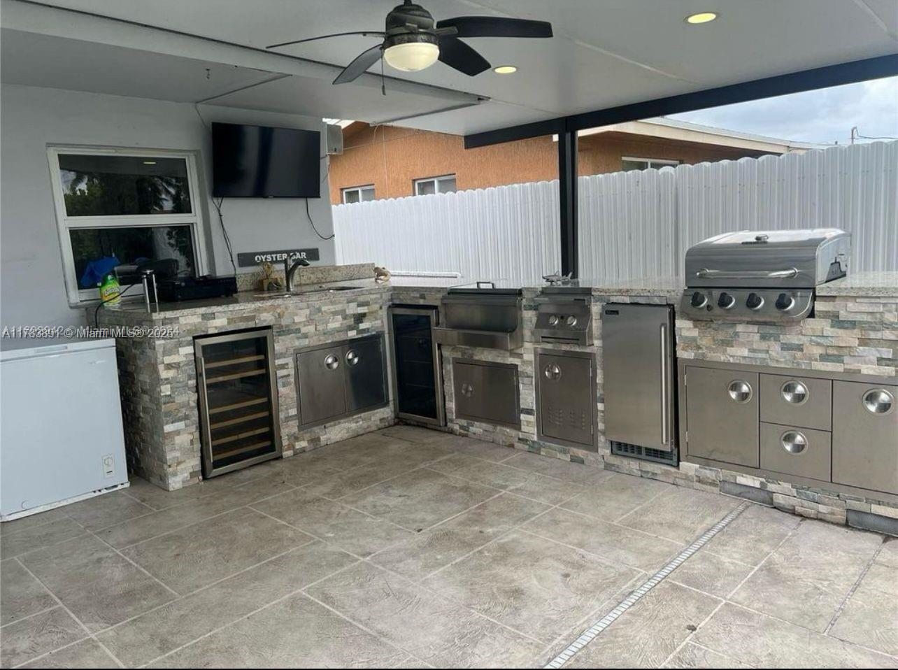 7651 NW 14th St # 7651