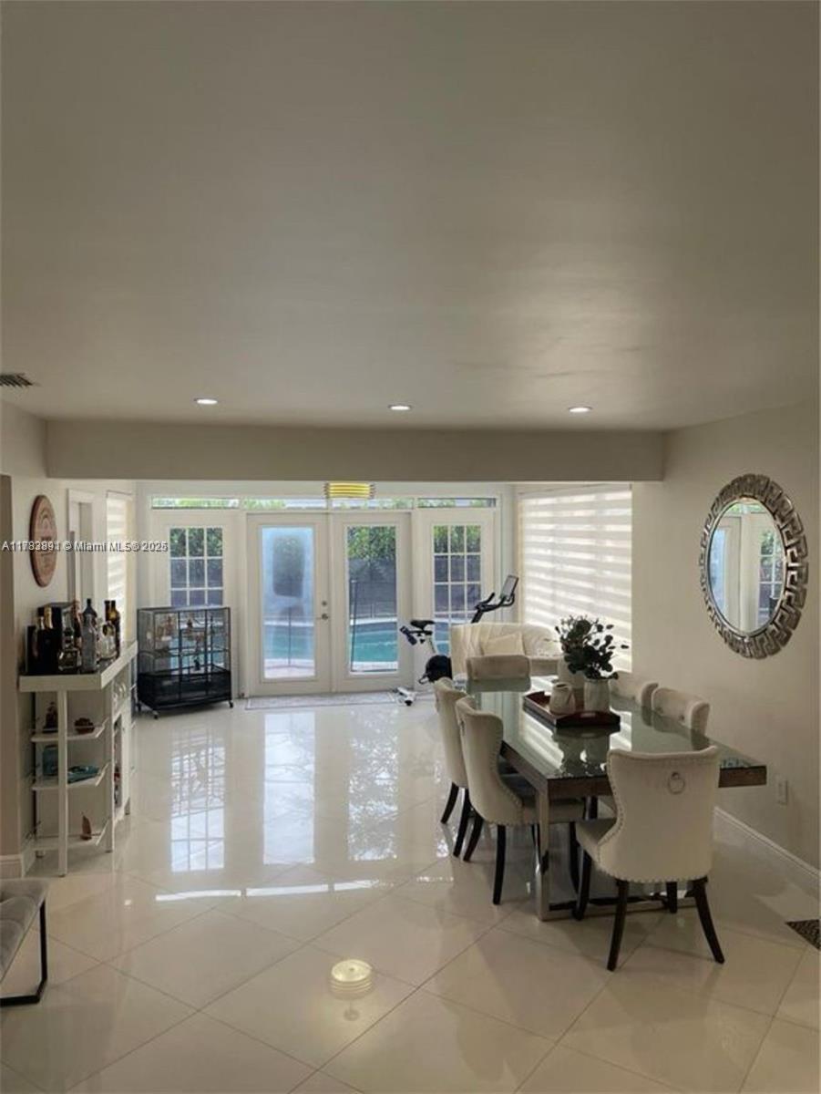 7651 NW 14th St # 7651