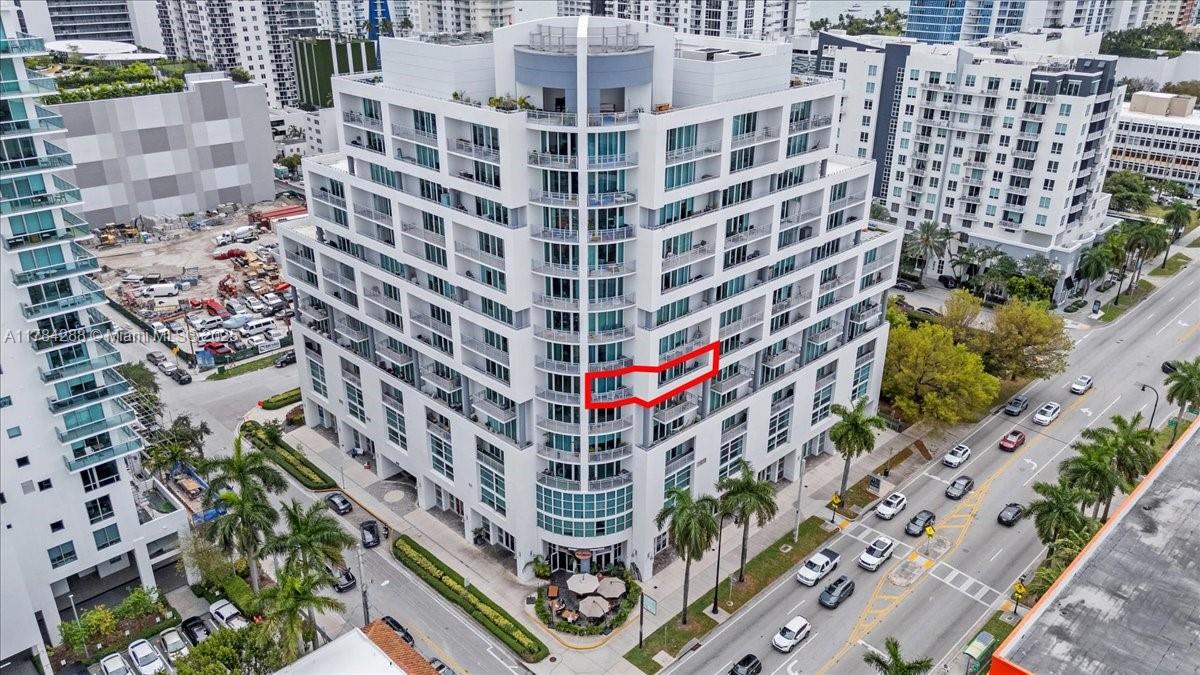 350 NE 24th St # 711