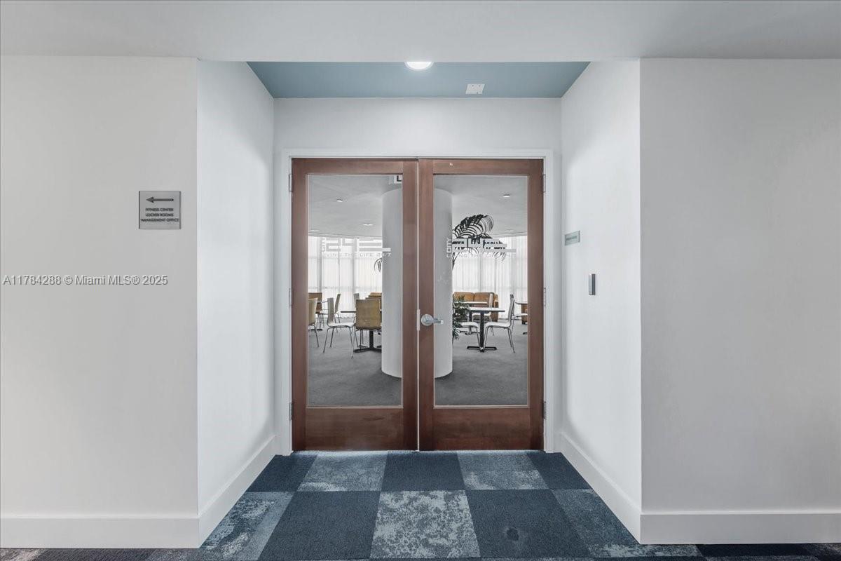 350 NE 24th St # 711