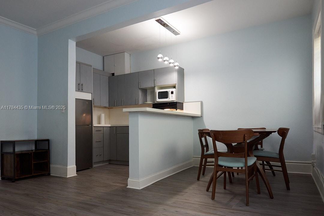 124 Mendoza Ave # 3