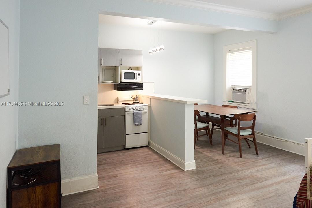 124 Mendoza Ave # 3