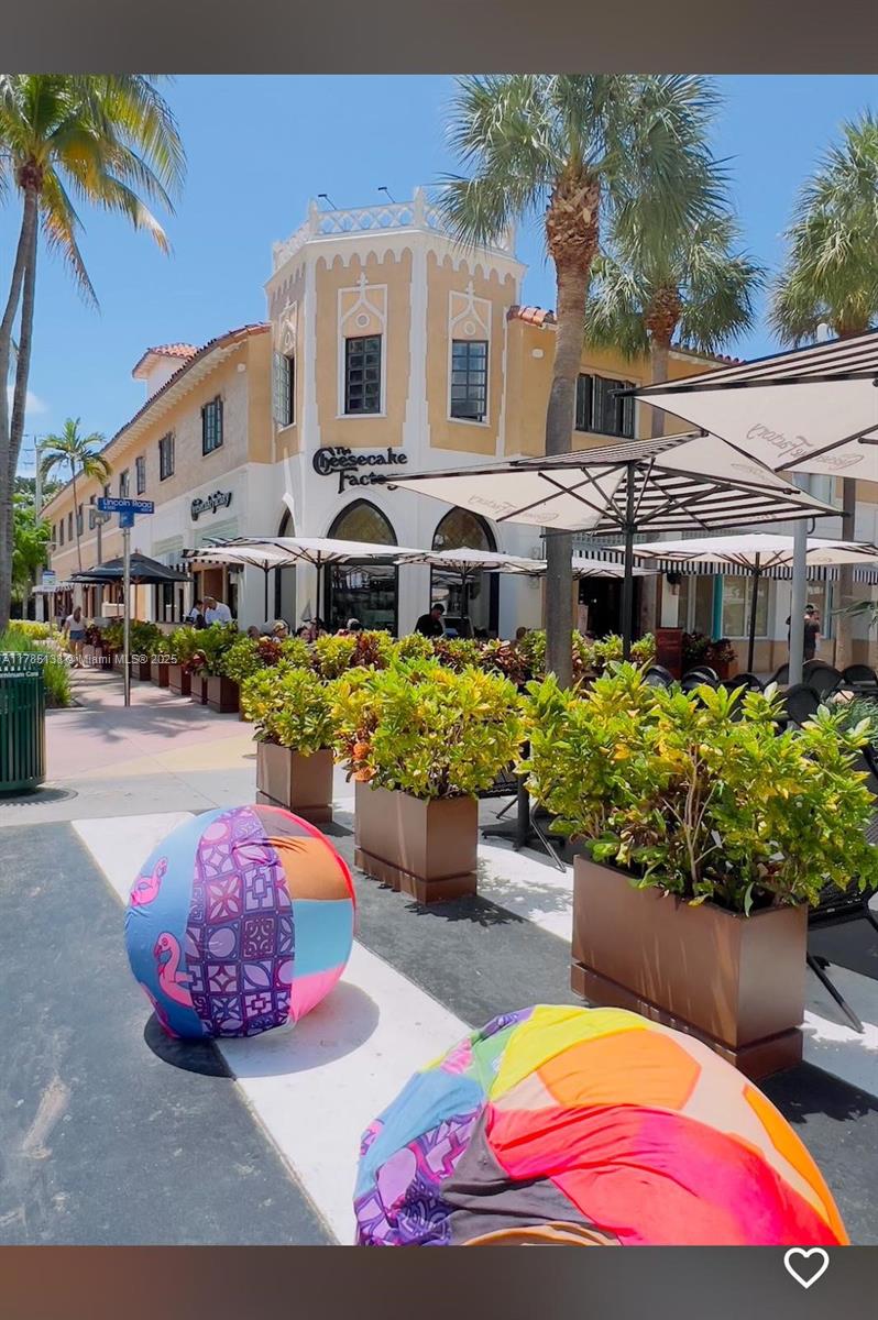 1614 Pennsylvania Ave # 1E