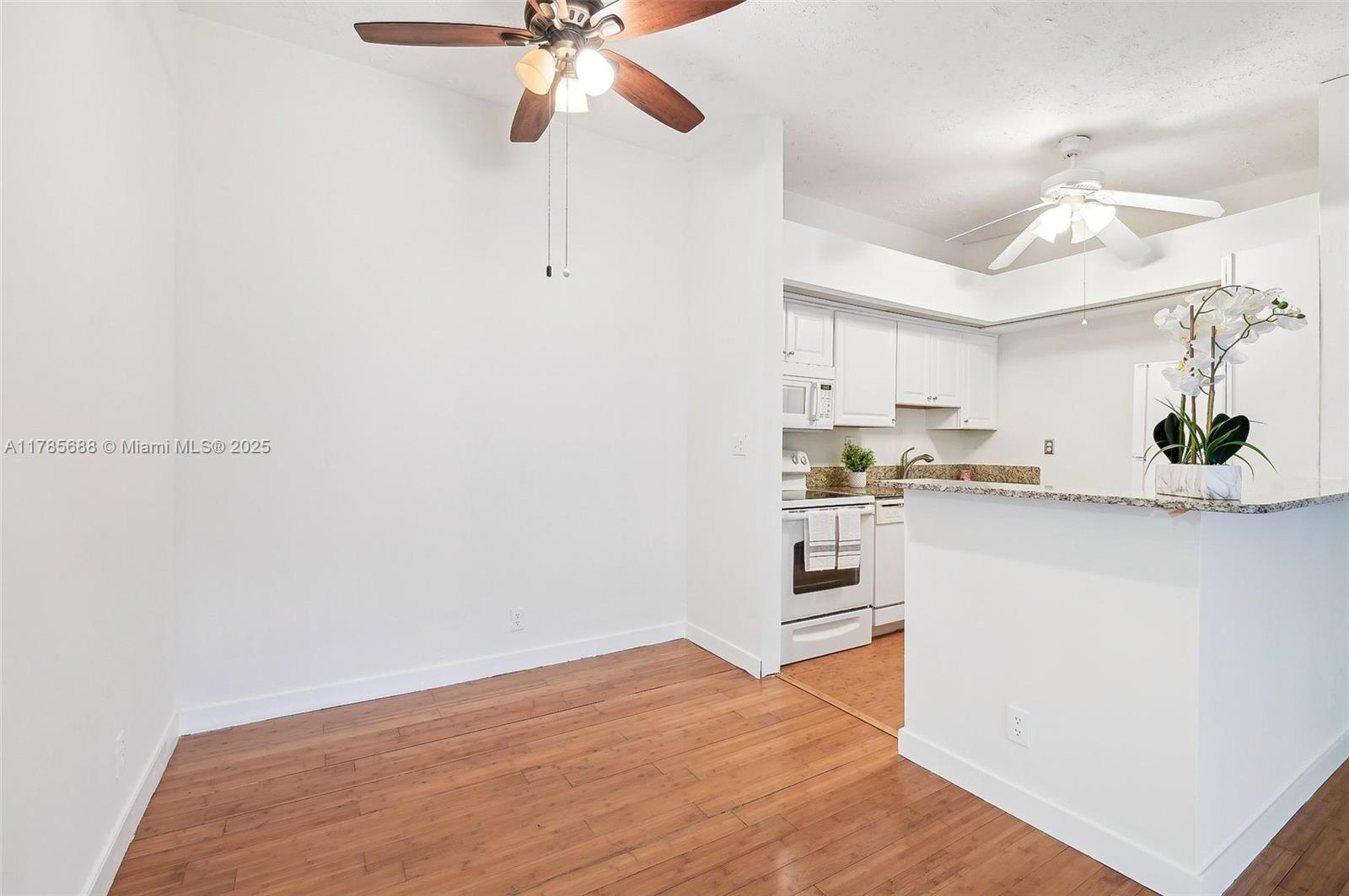 15492 Lakes Of Delray Blvd # 205