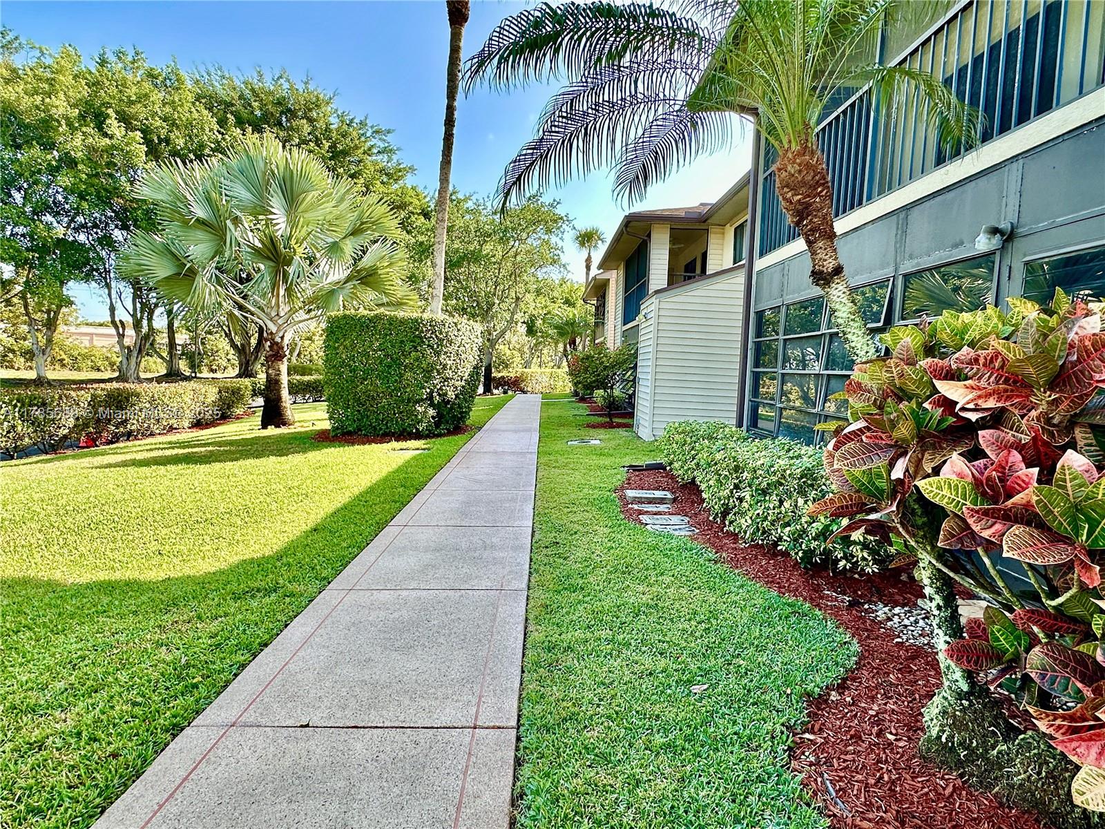15492 Lakes Of Delray Blvd # 205