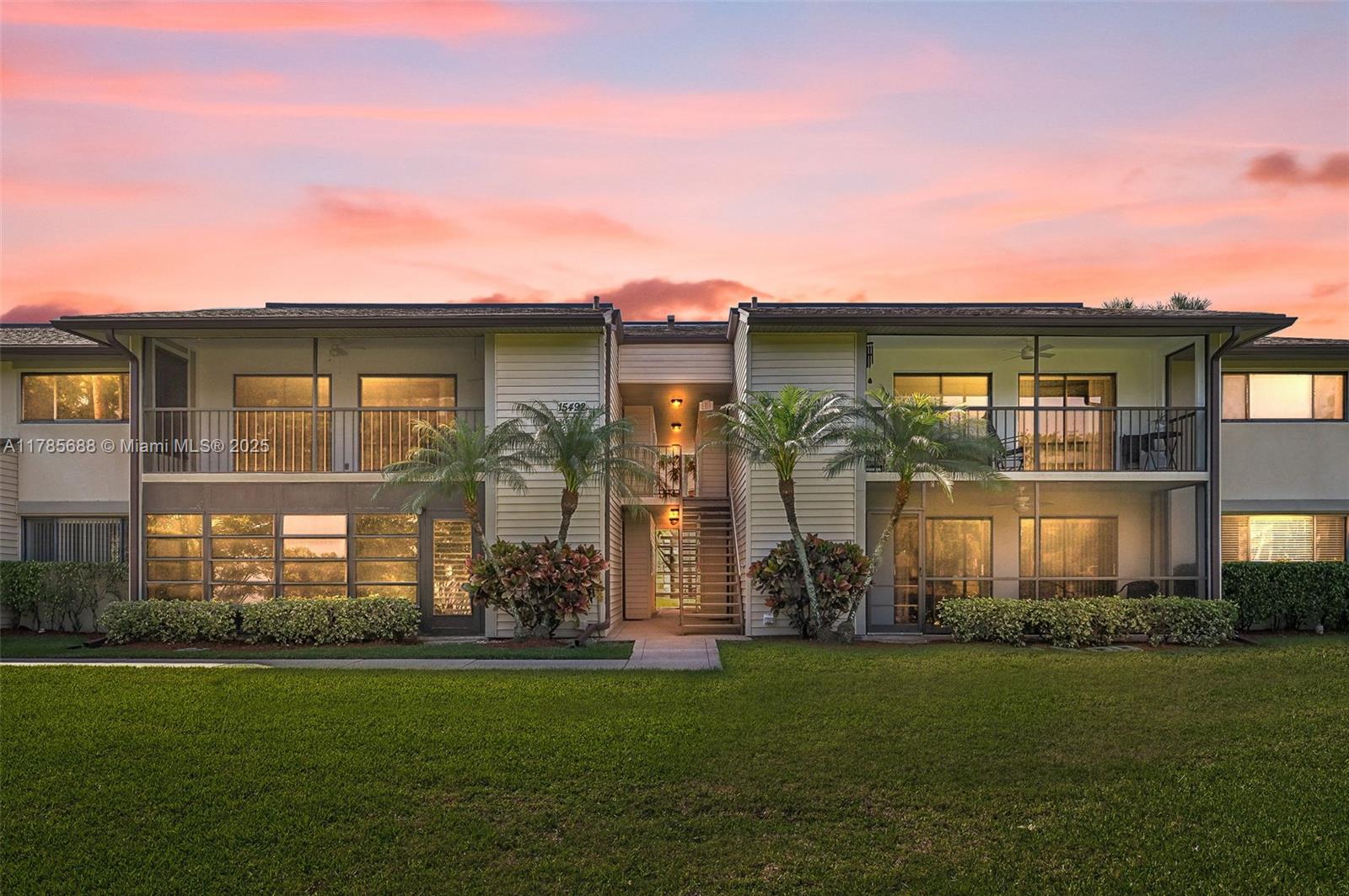 15492 Lakes Of Delray Blvd # 205